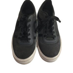 Sears Boys Leather Upper Size 3 Sneakers